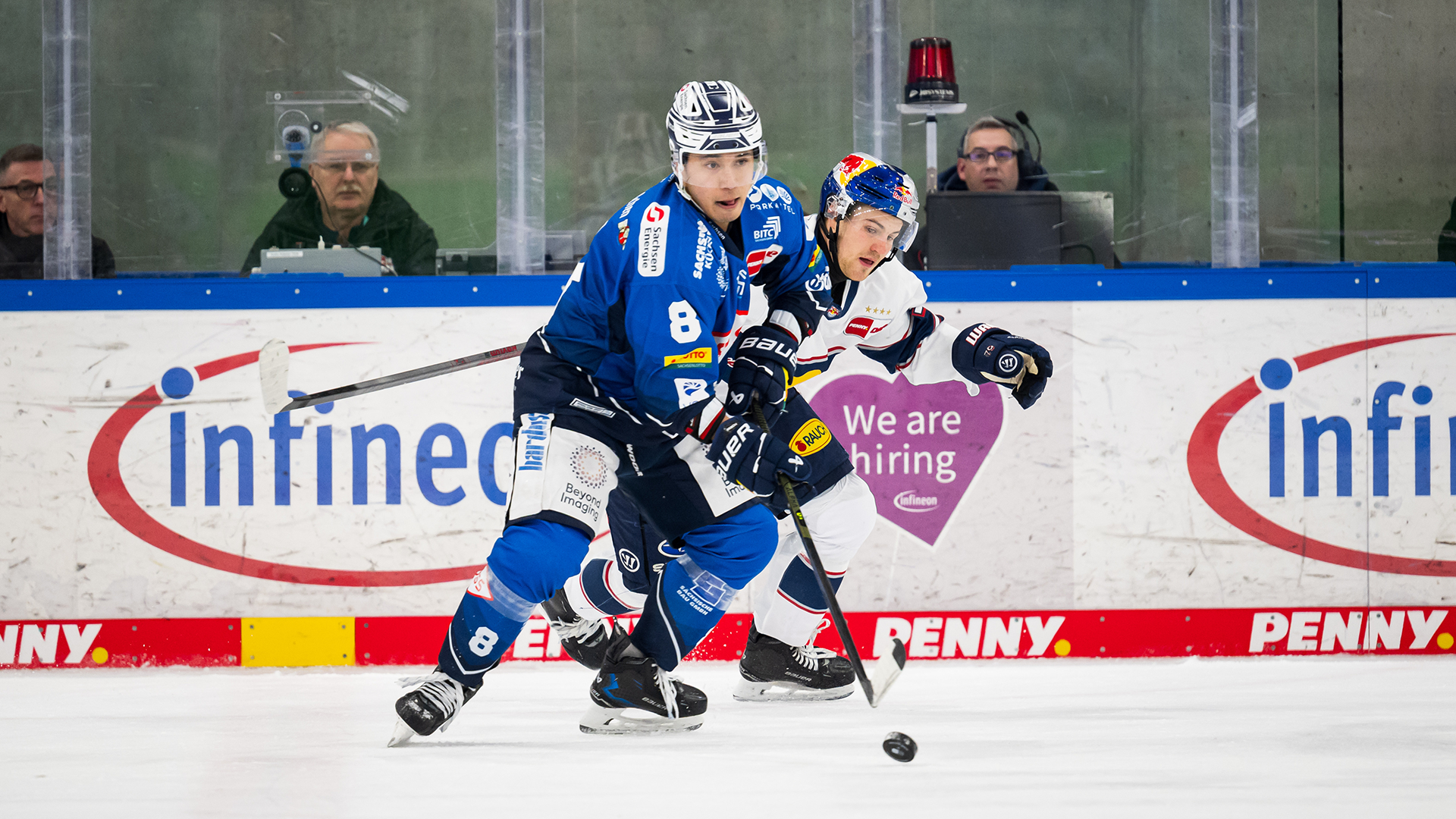 Dresdner Eislöwen gg. EHC Red Bull München